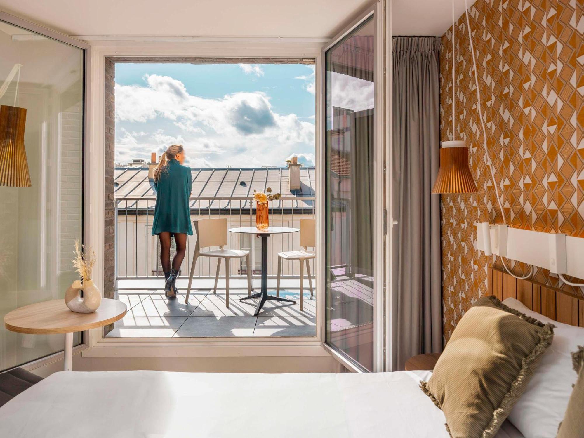Ibis Paris Gare Montparnasse Catalogne Hotel Exterior foto